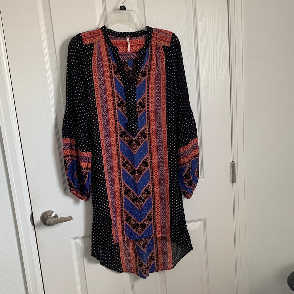 # 3/45 Free People Black and Blue Long Sleeve Dress
